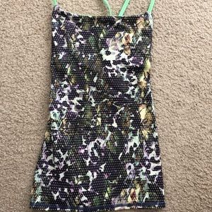 Lululemon top
